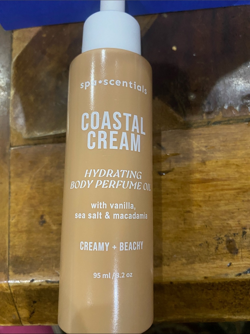3 Body oil - Bliss Vanilla & Honey, Coastal Cream and Tropical Petals Body Oil - Picture 5 of 6